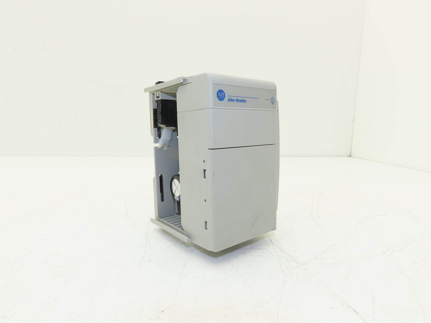 Allen Bradley 1769-PA2 Compact I/O Power Supply Series A W/Terminator End Cap