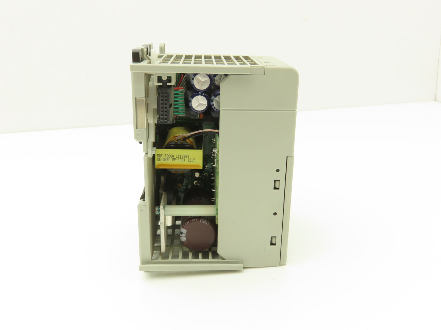 Allen Bradley 1769-PA2 Compact I/O Power Supply Series A Rev 2 with End Cap