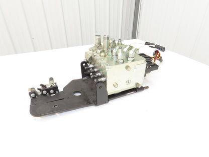 Hyster E80XN Forklift Hydraulic 4-Lever Spool Valve Forklift Mast Control