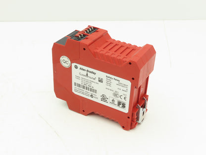 Allen Bradley MSR138DP 440R-M23151 Safety Relay Guardmaster Lot of 4