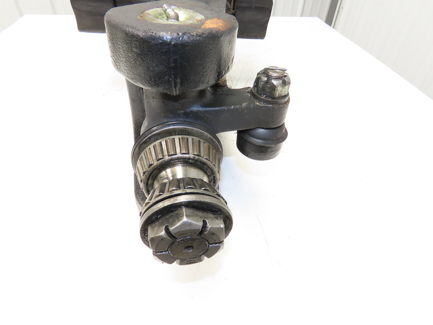 Hyster E80XN Forklift Rear Axle Dual Hydraulic Steering Assembly 8527474
