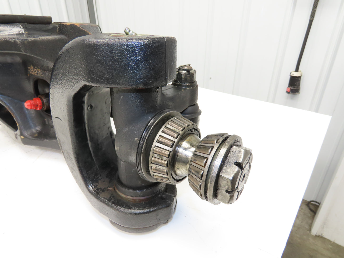 Hyster E80XN Forklift Rear Axle Dual Hydraulic Steering Assembly 8527474