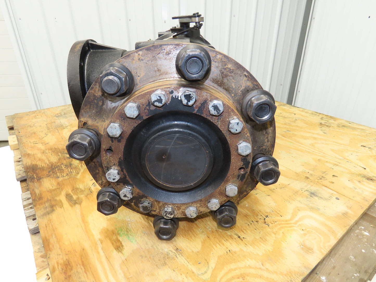 Hyster E80XN Forklift Front Dual Wheel Drive Axle Assembly 8-Lug
