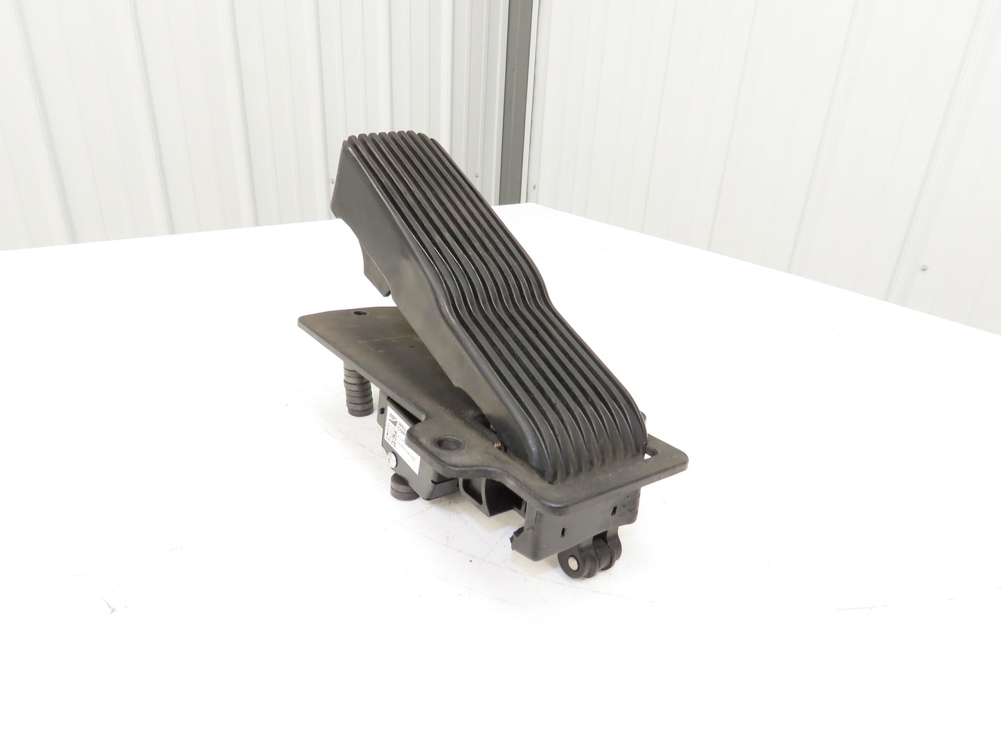 Williams Controls 402746 Forklift Accelerator Pedal & Potentiometer Off E80XN