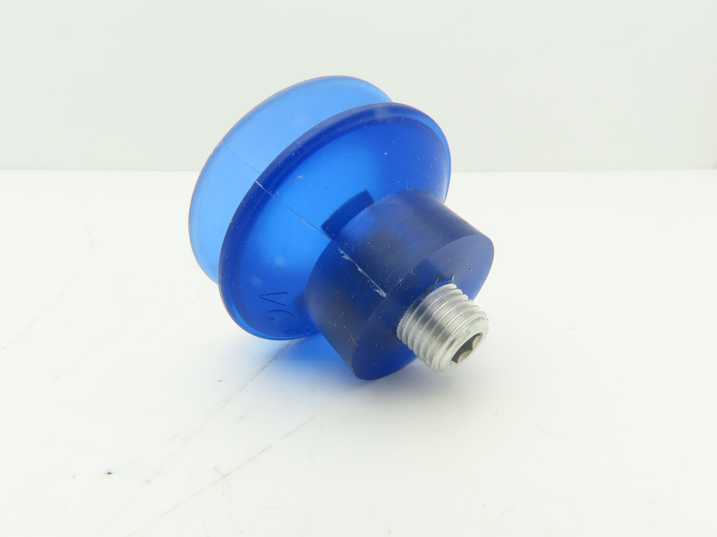VC-B50 Round Vacuum Suction Cup 2-1/8" Dia 1/4" NPT Style J Blue Lot of 5