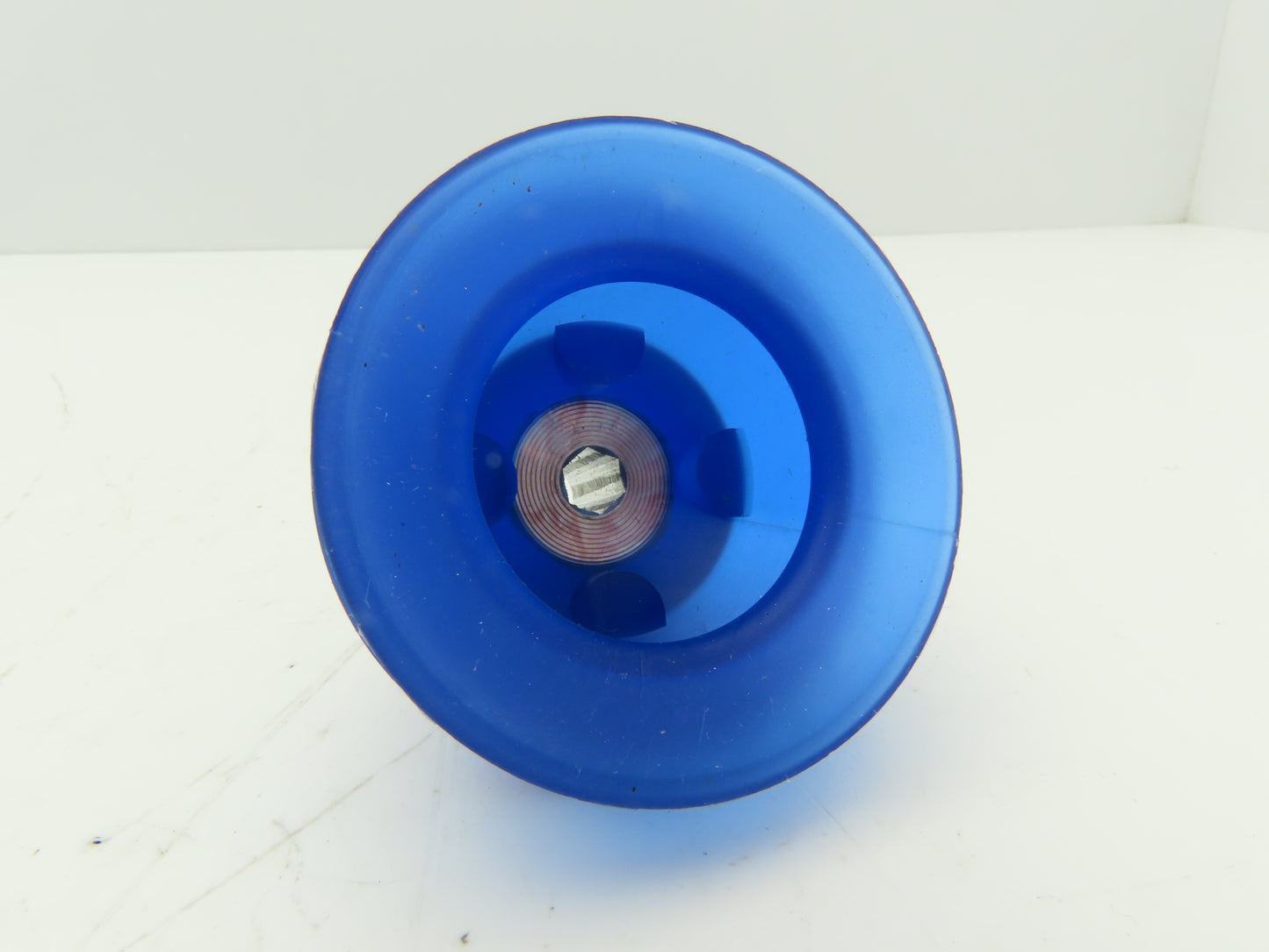VC-B50 Round Vacuum Suction Cup 2-1/8" Dia 1/4" NPT Style J Blue Lot of 5