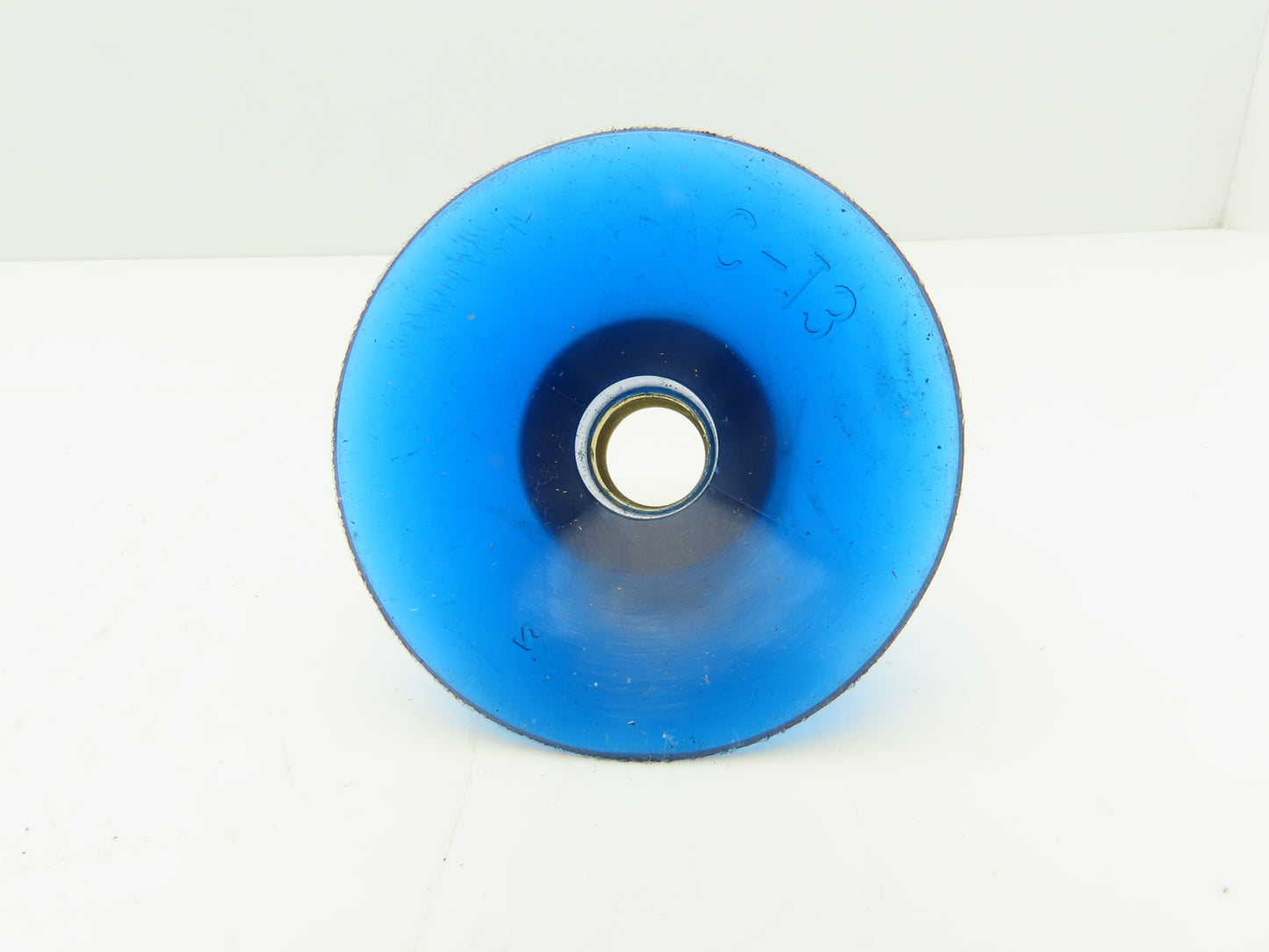 VC-13 Round Vacuum Suction Cup 2.45" Dia 3/8" NPT Style C Blue  Lot of 6