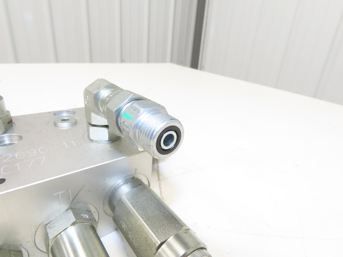 Hyster 4040177 Forklift Parking Break Manifold Valve HF62690-11 Off E80XN