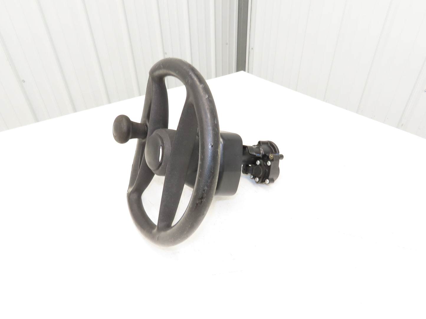 Hyster 8808585 Forklift Steering Wheel & Bracket Assembly Removed From E80XN