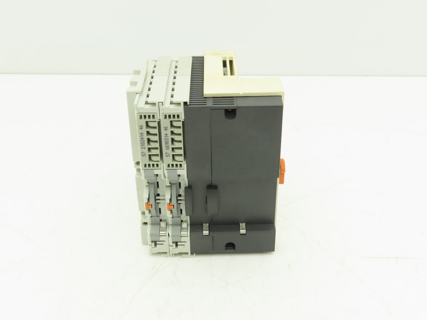 Beckhoff CX8090 Embedded PC Arm 9 Ethernet Switch 24V Digital Input