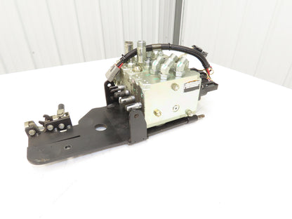 Hyster E80XN Forklift Hydraulic 4-Lever Spool Valve Forklift Mast Control