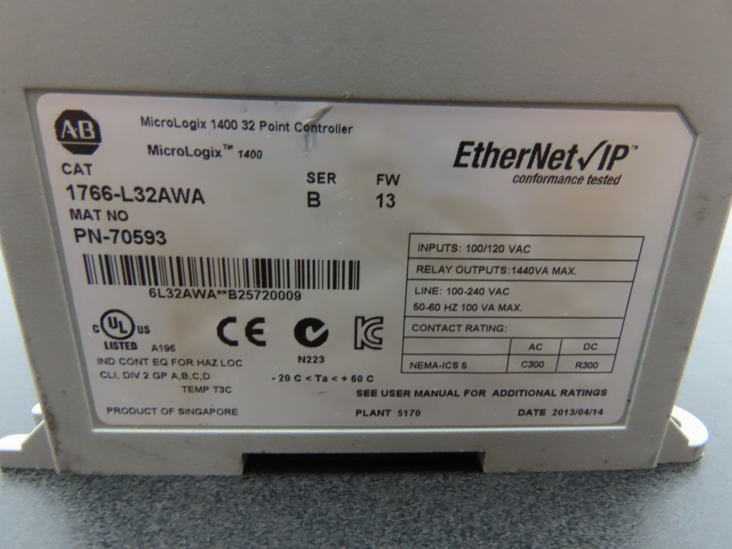 Allen Bradley 1766-L32AWA MicroLogix 1400 Controller 32Pt Series B FW 13 -READ