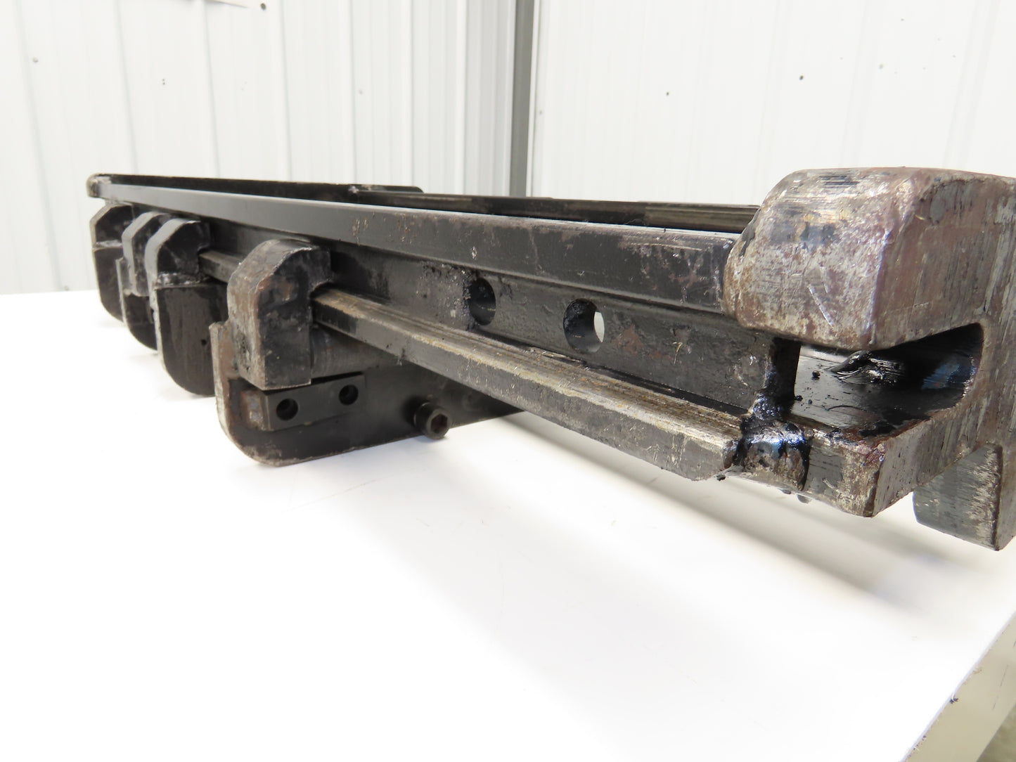 Hyster E80XN Forklift Carriage Fork Positioner 47" Width 7000lbs Class 4 READ