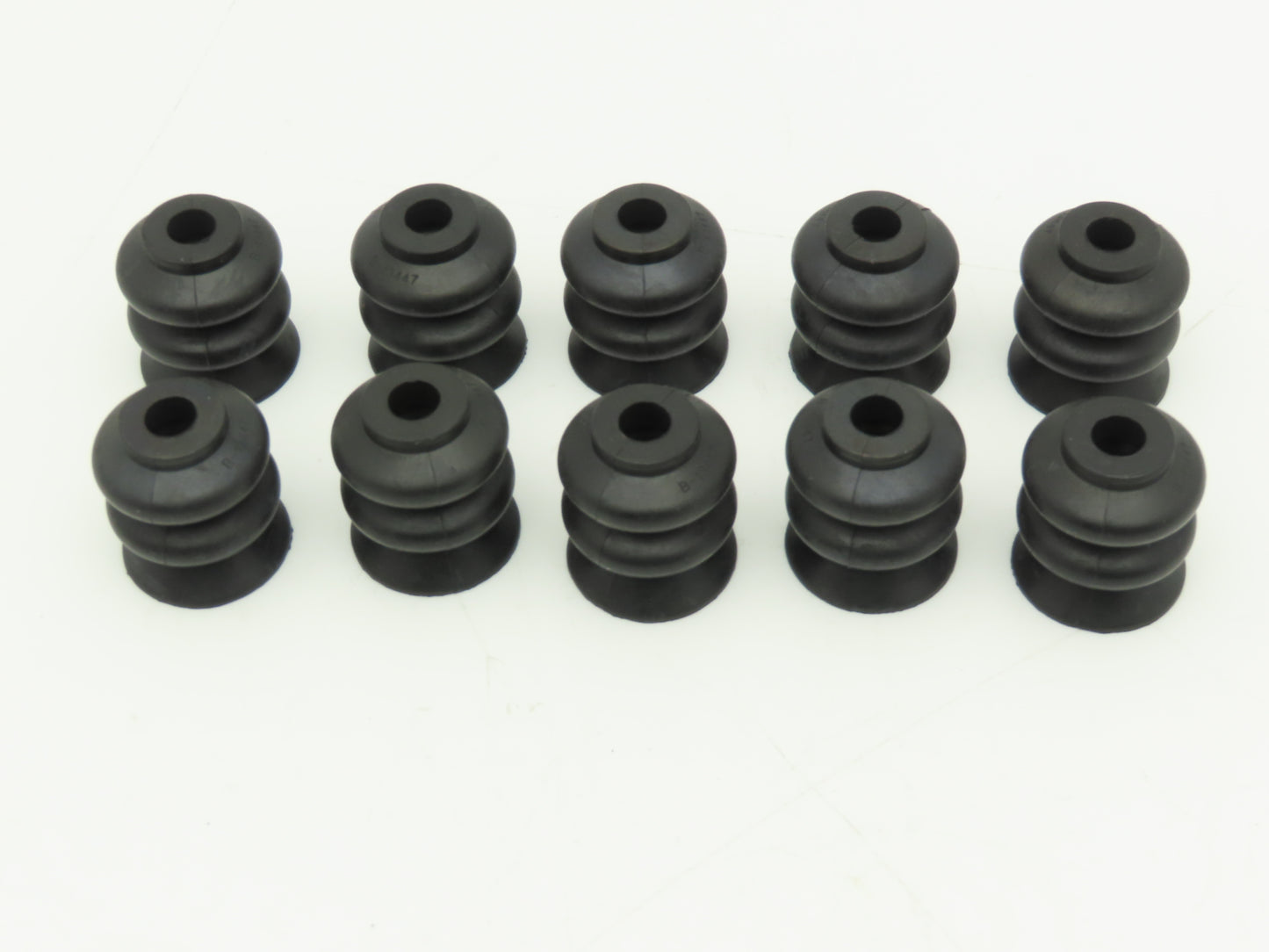 B-13447 Round Vacuum Bellows Suction Cup Black Rubber 1-1/4" Dia  Lot of 10