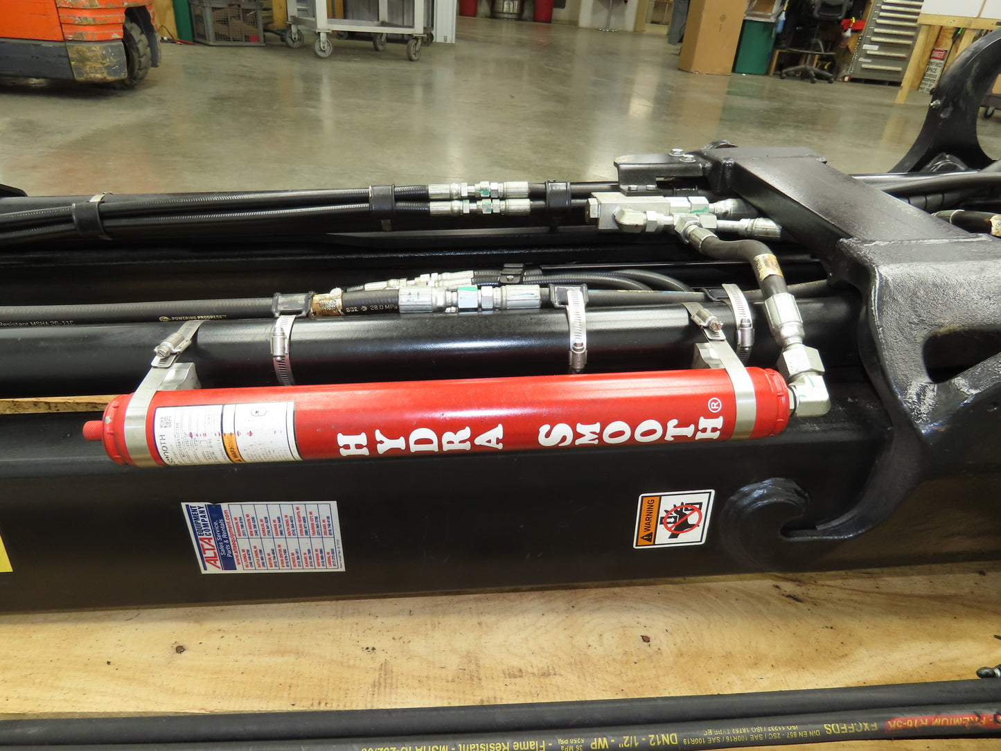 Hyster E80XN Forklift Mast Class IV 2 Stage 4 Lever 144.7" Lift 7000lb READ