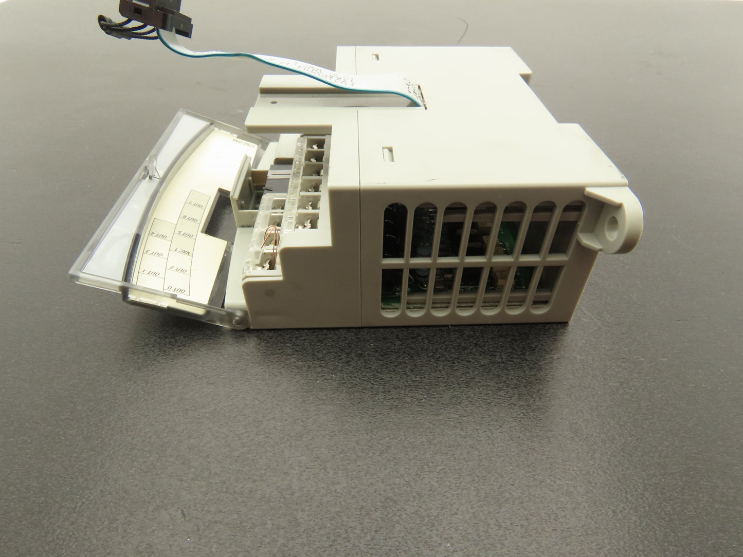 Allen Bradley 1762-OA8 MicroLogix 1200 8Pt Output Module 85-265VAC Ser A Rev C