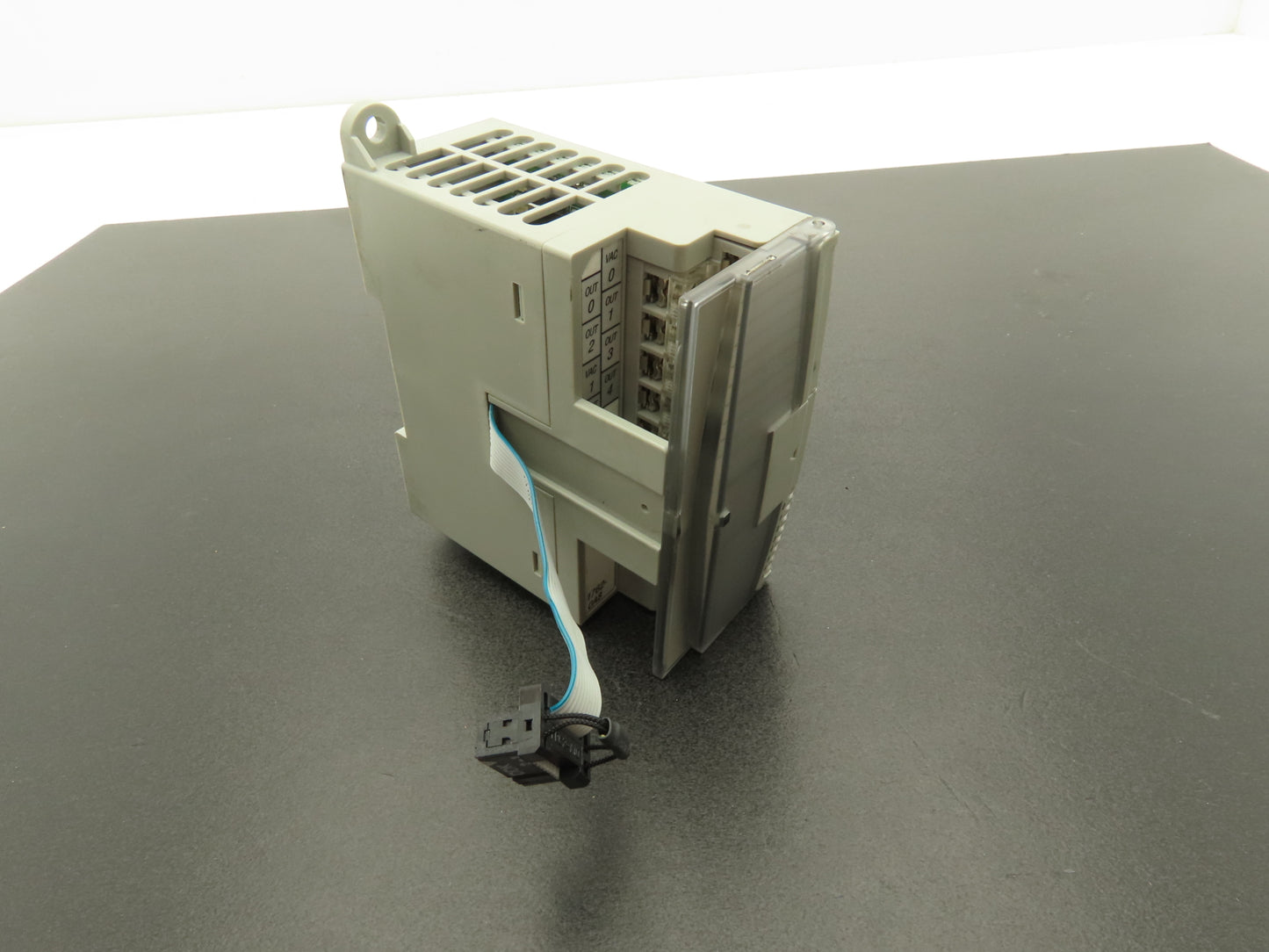 Allen Bradley 1762-OA8 MicroLogix 1200 8Pt Output Module 85-265VAC Ser A Rev C