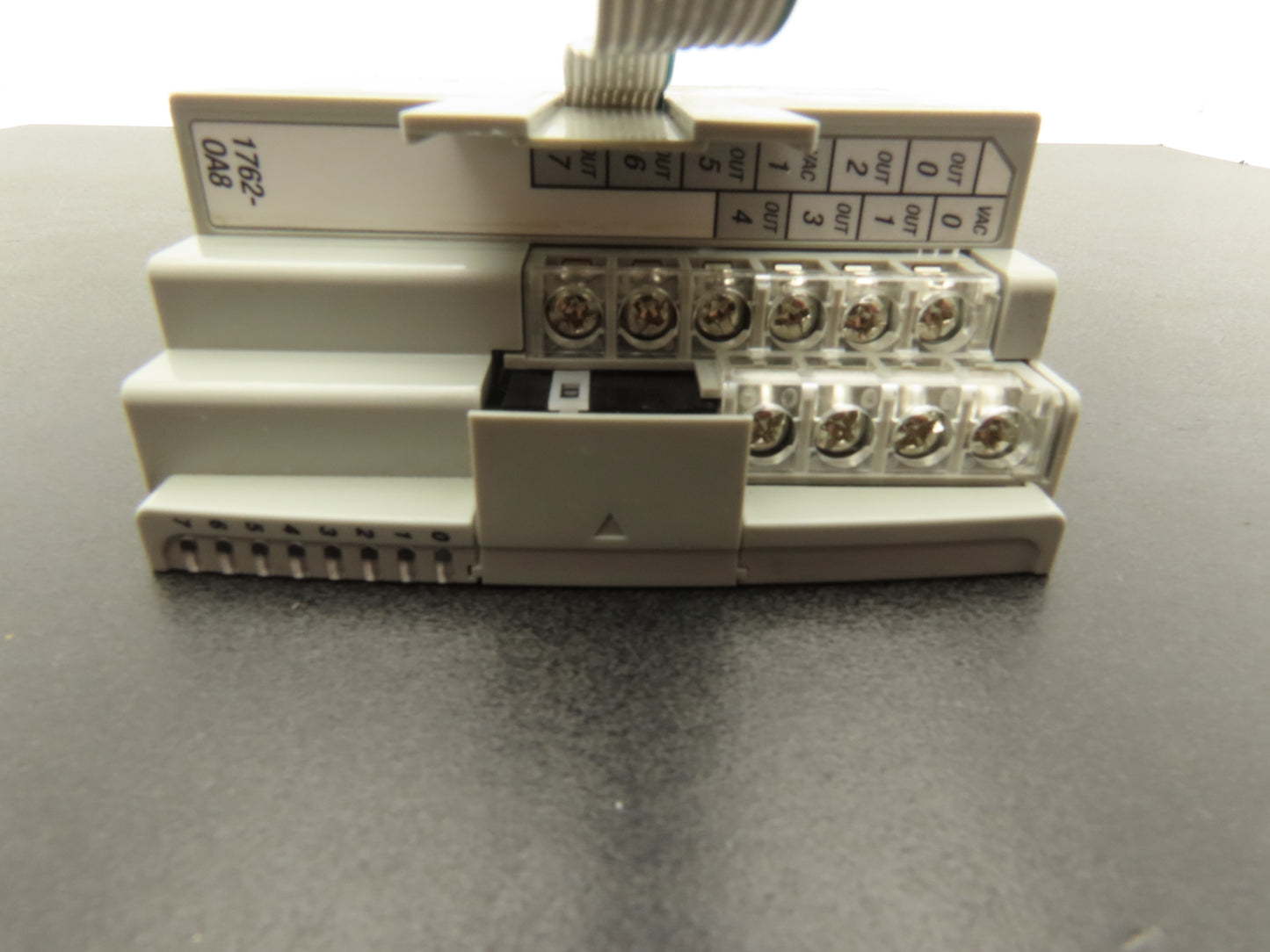 Allen Bradley 1762-OA8 MicroLogix 1200 8Pt Output Module 85-265VAC Ser A Rev C