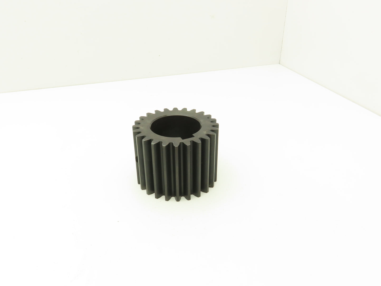 Martin 0227168M Spur Gear 2-1/2" ID x 4-1/4" OD x 3-1/8" Width 5/8" Key 24 Tooth