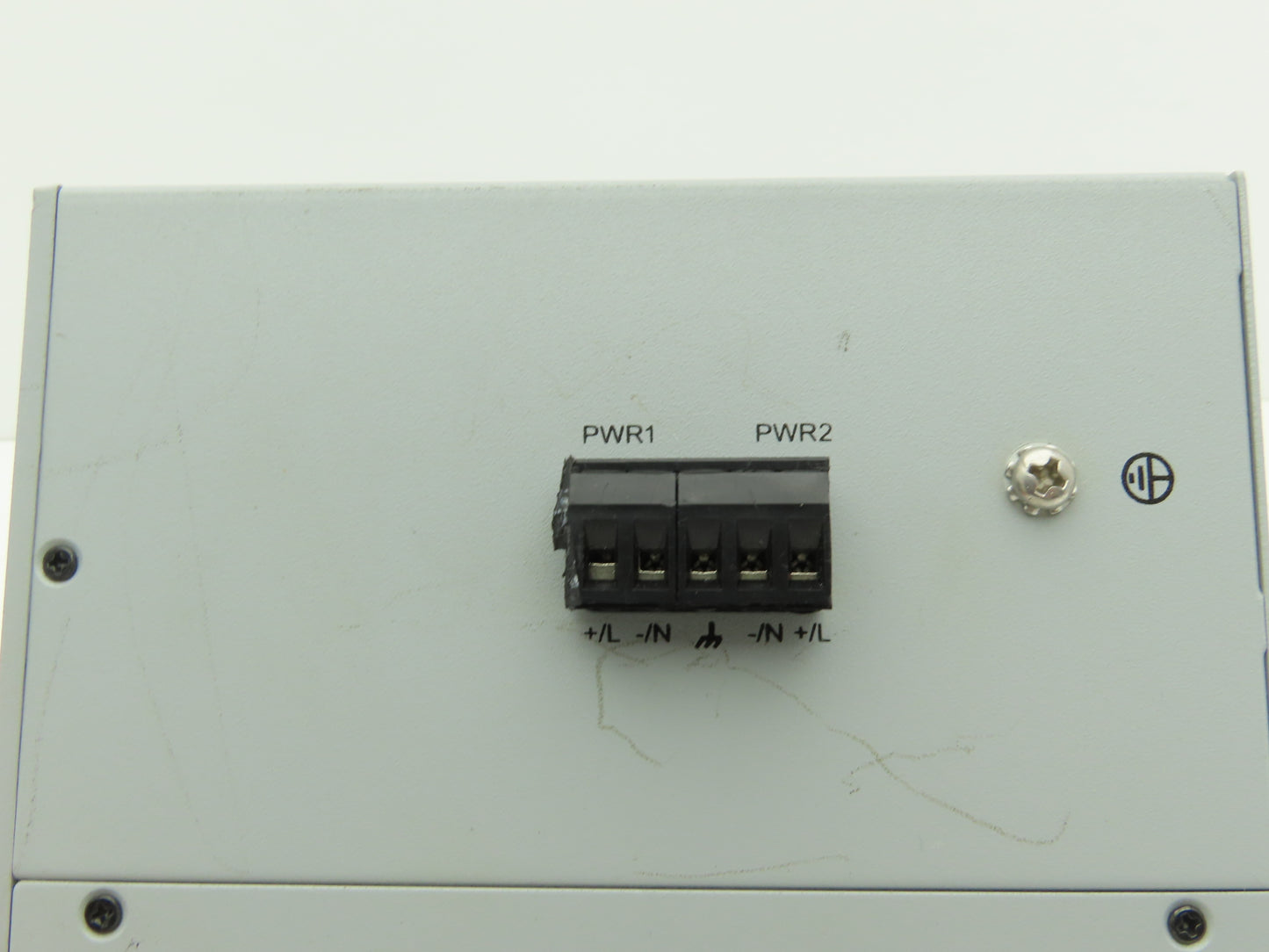 Allen Bradley 1783-US16T Stratix 2000 Unmanaged Ethernet Switch 16-Port Ser A