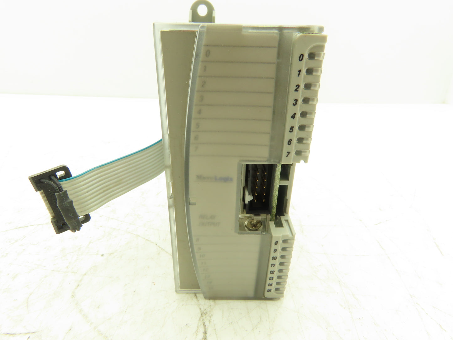 Allen Bradley 1762-OW16 MicroLogix 1200 16 Pt. VAC/VDC Relay Output Ser B Rev A