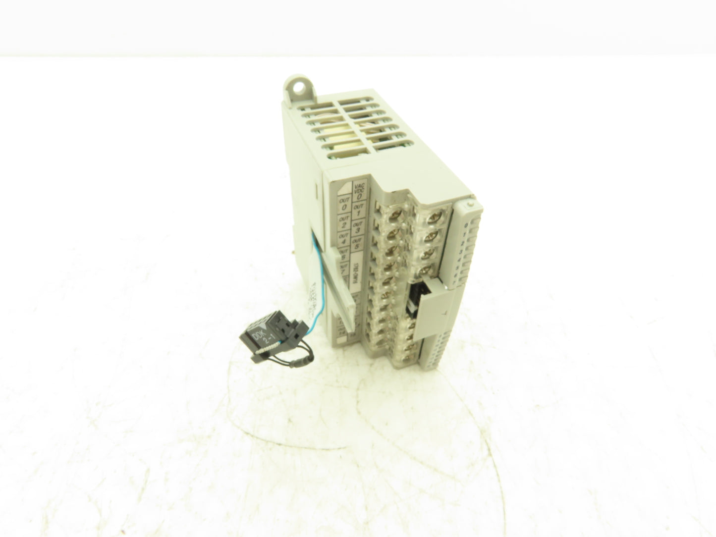 Allen Bradley 1762-OW16 MicroLogix 1200 16 Pt. VAC/VDC Relay Output Ser B Rev B