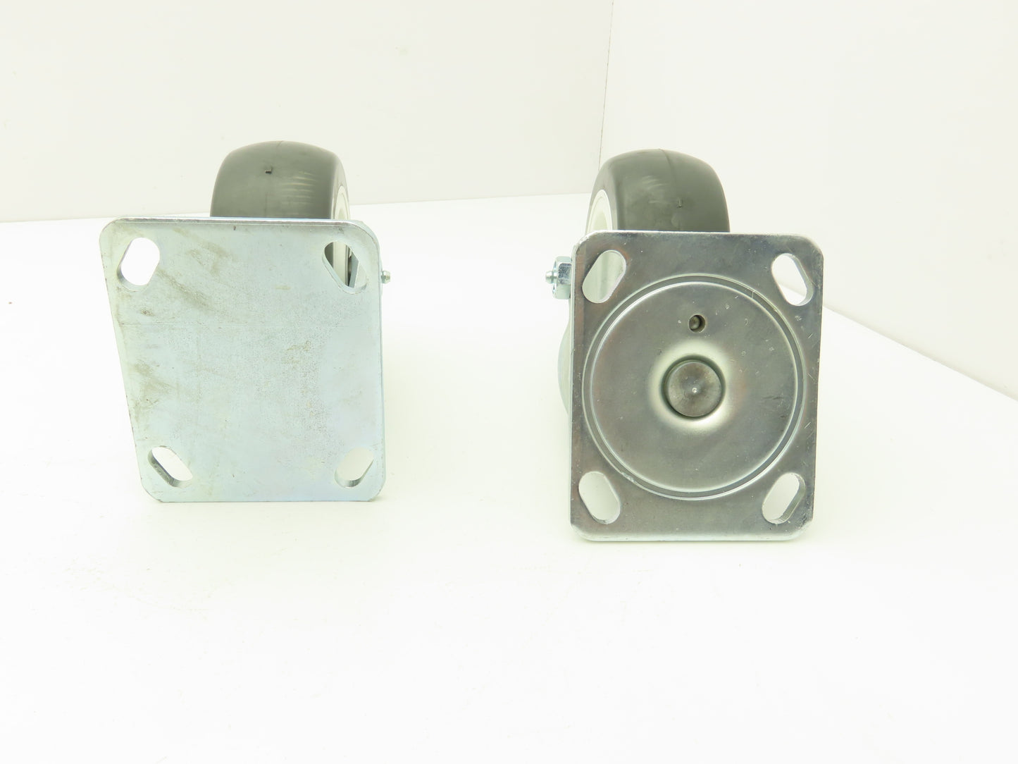 Payson 05200 Caster 5" Poly Wheel Greaseable Bearings 1 Swivel/1 Ridgid Lot of 2