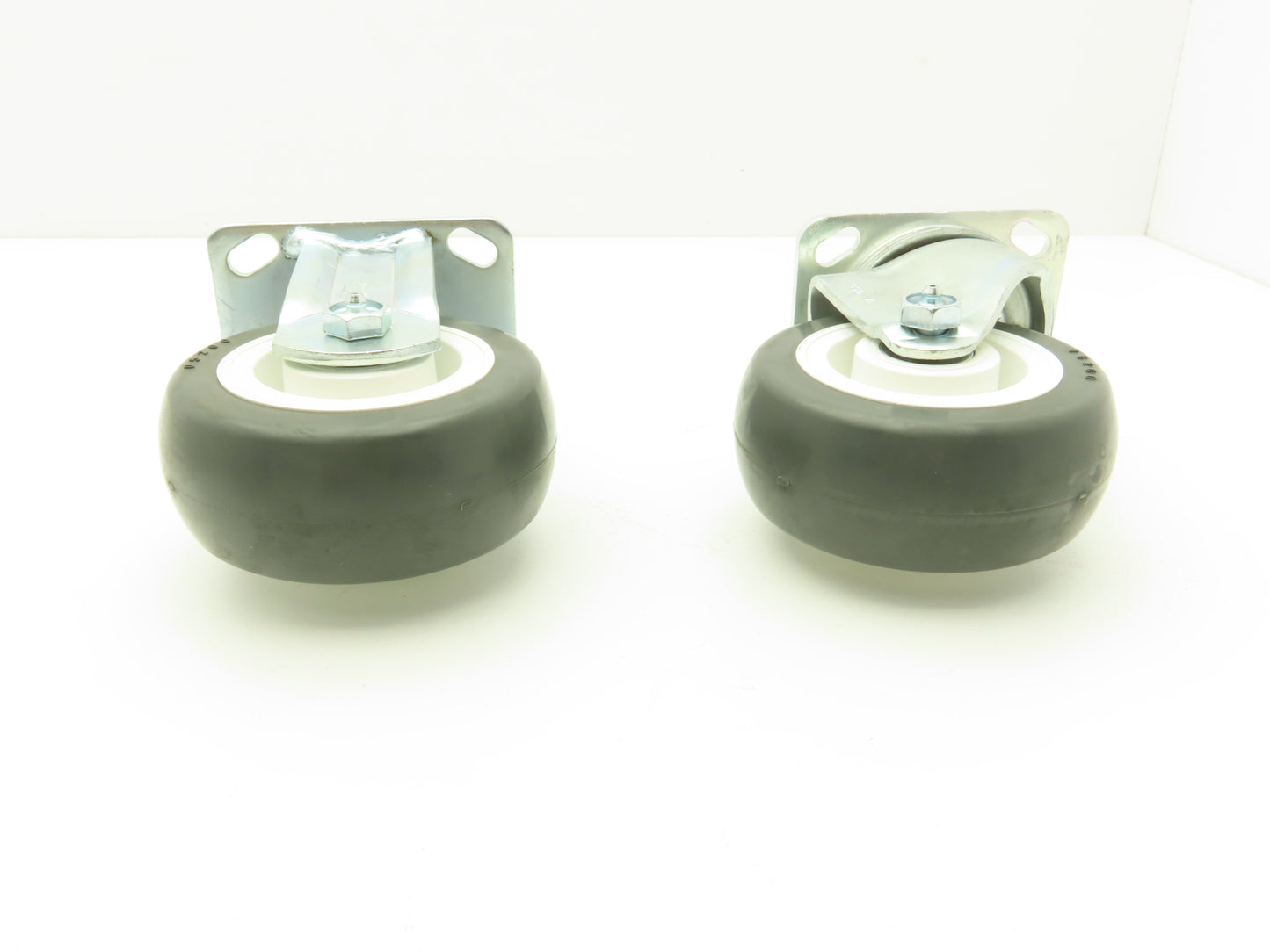 Payson 05200 Caster 5" Poly Wheel Greaseable Bearings 1 Swivel/1 Ridgid Lot of 2