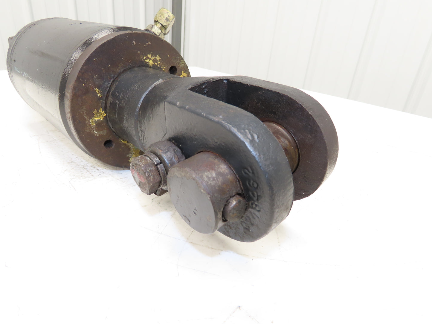 Yale 1504880 Forklift Hydraulic Tilt Cylinder Removed From ERC080