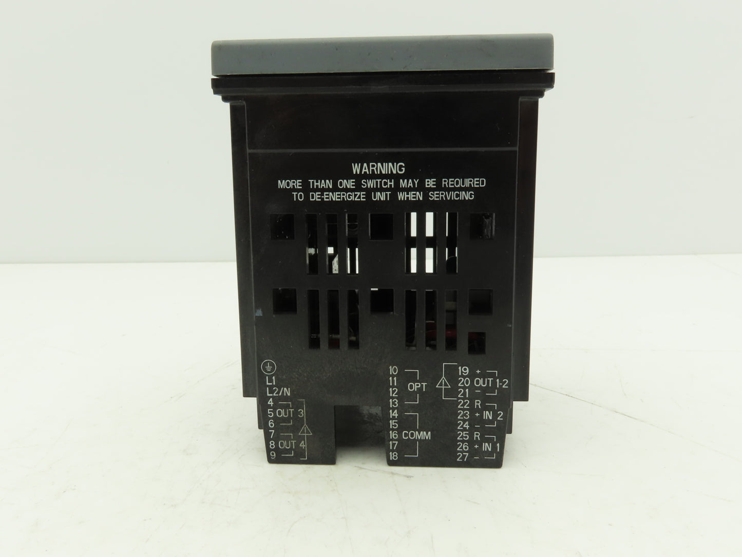 Honeywell UDC2500 Digital Temperature Controller DC2501-E0-0L00-200-00000-00-0