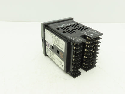 Honeywell UDC2500 Digital Temperature Controller DC2501-E0-0L00-200-00000-00-0