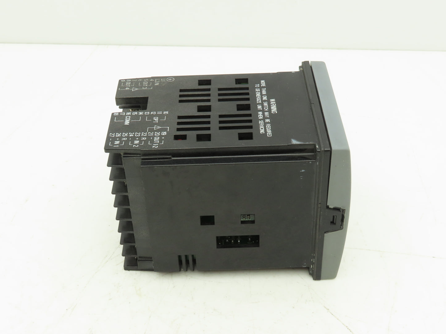 Honeywell UDC2500 Digital Temperature Controller DC2501-CE-0A00-200-00000-00-0