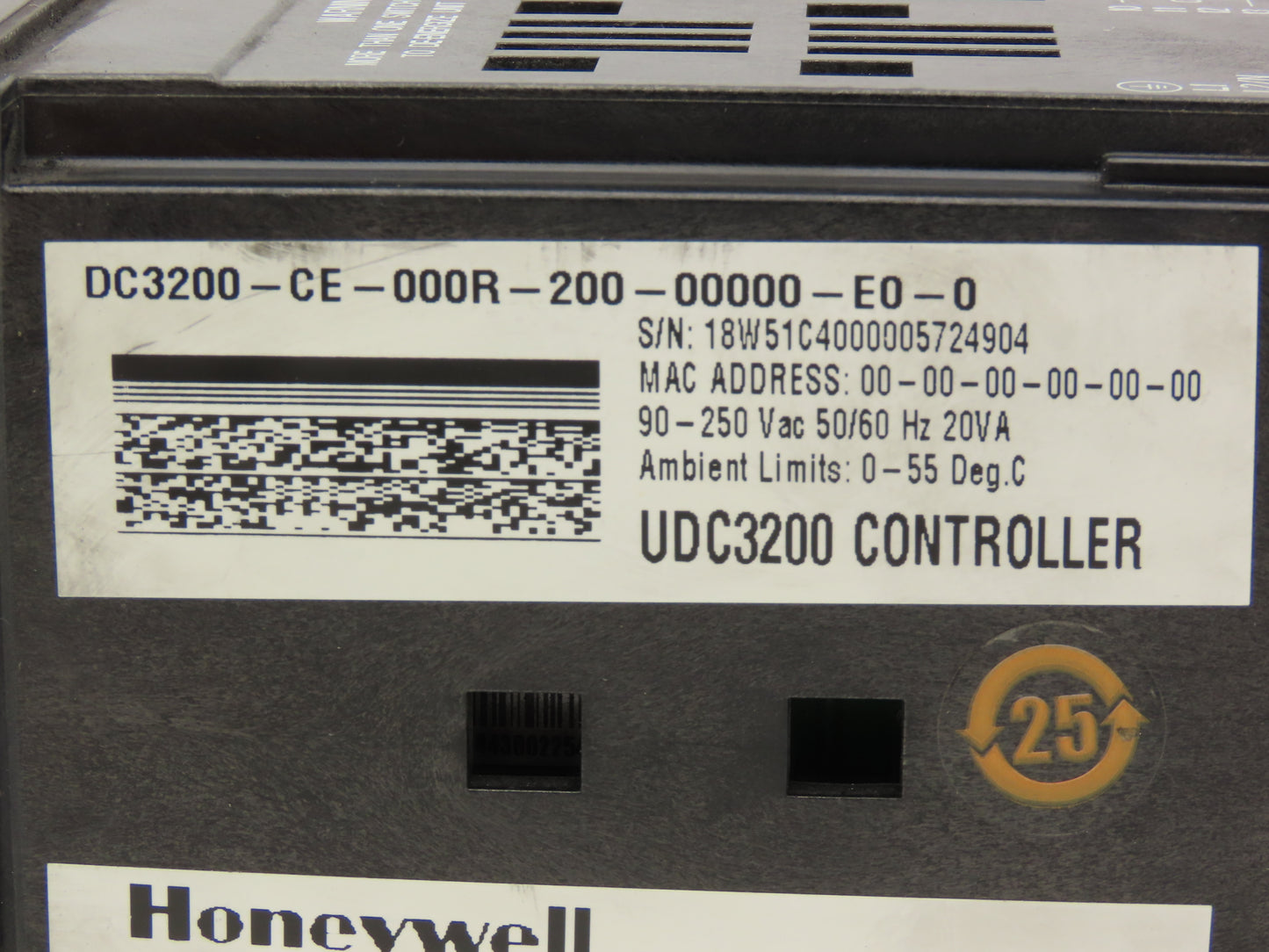Honeywell DC3200-CE-000R-200-00000-E0-0 UDC3200 Digital Temperature Controller