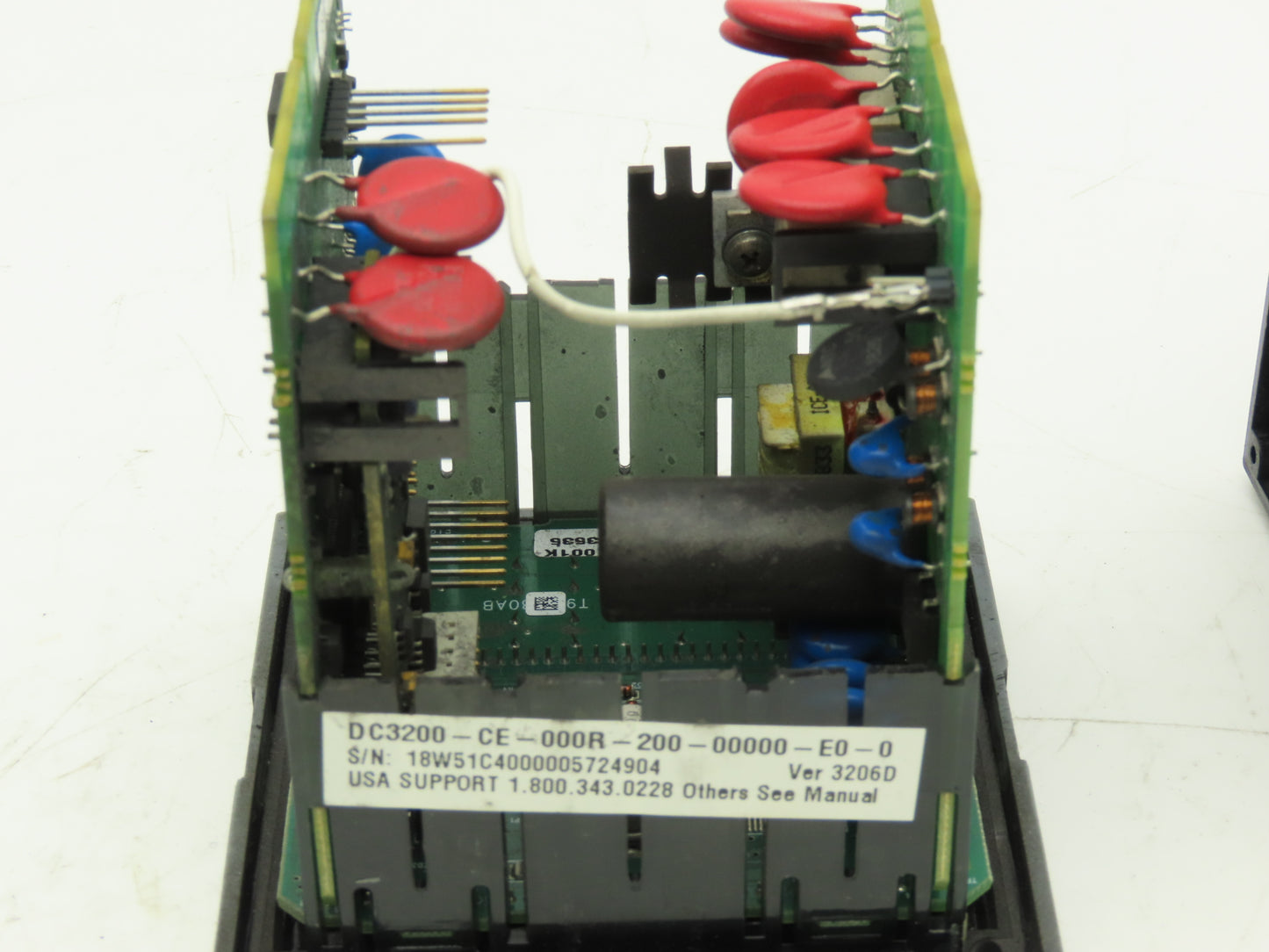 Honeywell DC3200-CE-000R-200-00000-E0-0 UDC3200 Digital Temperature Controller