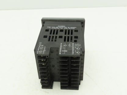 Honeywell DC3200-CE-000R-200-00000-E0-0 UDC3200 Digital Temperature Controller