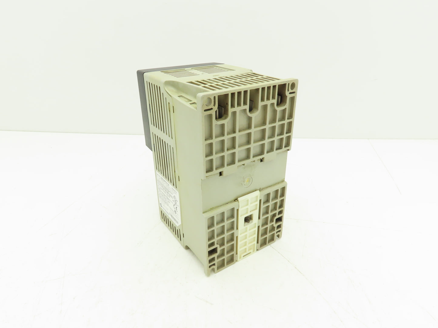 Allen Bradley 22A-D6P0N104 PowerFlex 4 AC Drive VFD 3Hp 480V 3PH Ser A FRN 5.01