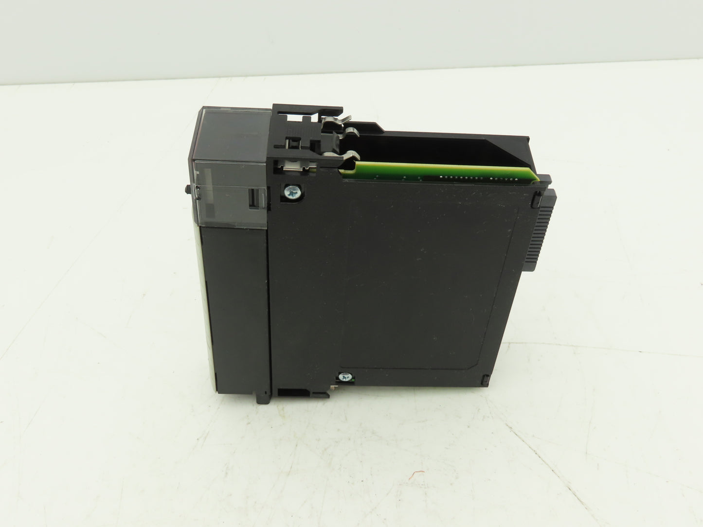 Allen Bradley 1756-IA16 A ControlLogix PLC AC Input Module 16PT Ser A FW 3.004