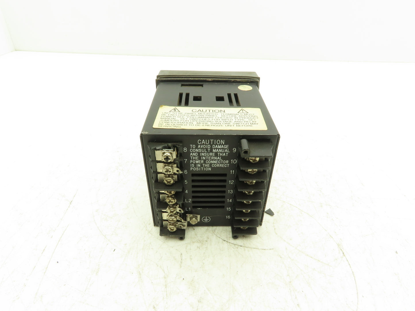 Honeywell DC230B-CE-00-10-0000000-00-0 Mini Pro Temp Controller 90-250VAC