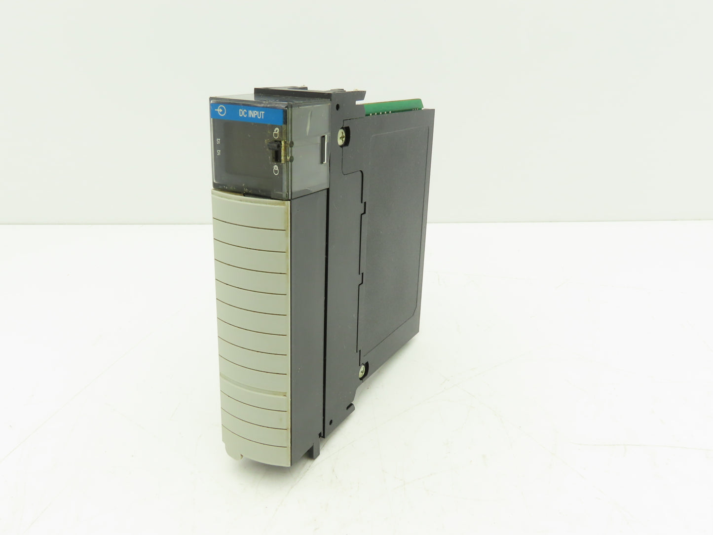 Allen Bradley 1756-IV16A ControlLogix PLC DC Input Module 16PT Rev C01 FW 3.2