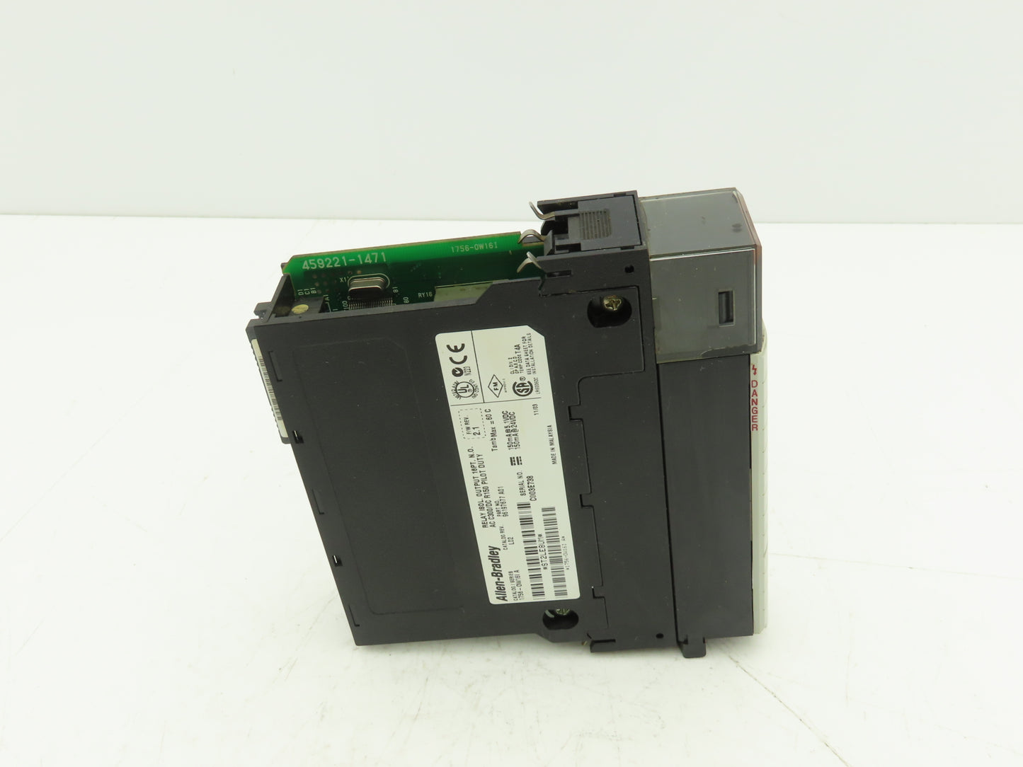 Allen Bradley 1756-0W16I A ControlLogix 16PT Relay Output 	Rev L02  Ser A FW 2.1