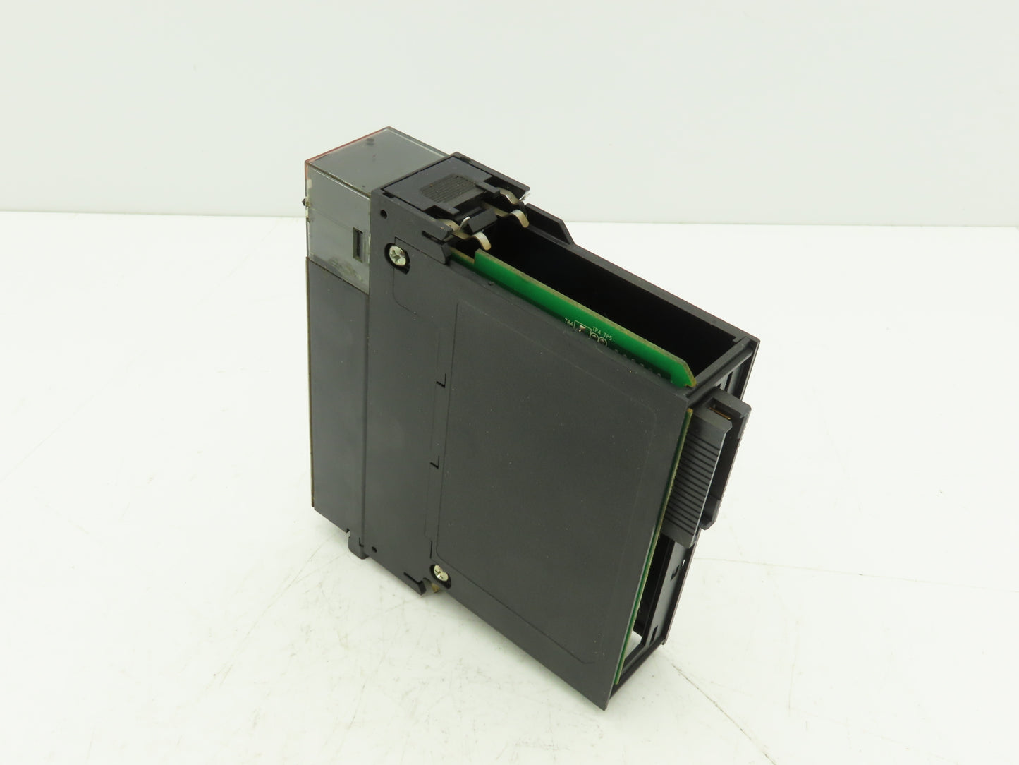 Allen Bradley 1756-0W16I A ControlLogix 16PT Relay Output 	Rev L02  Ser A FW 2.1