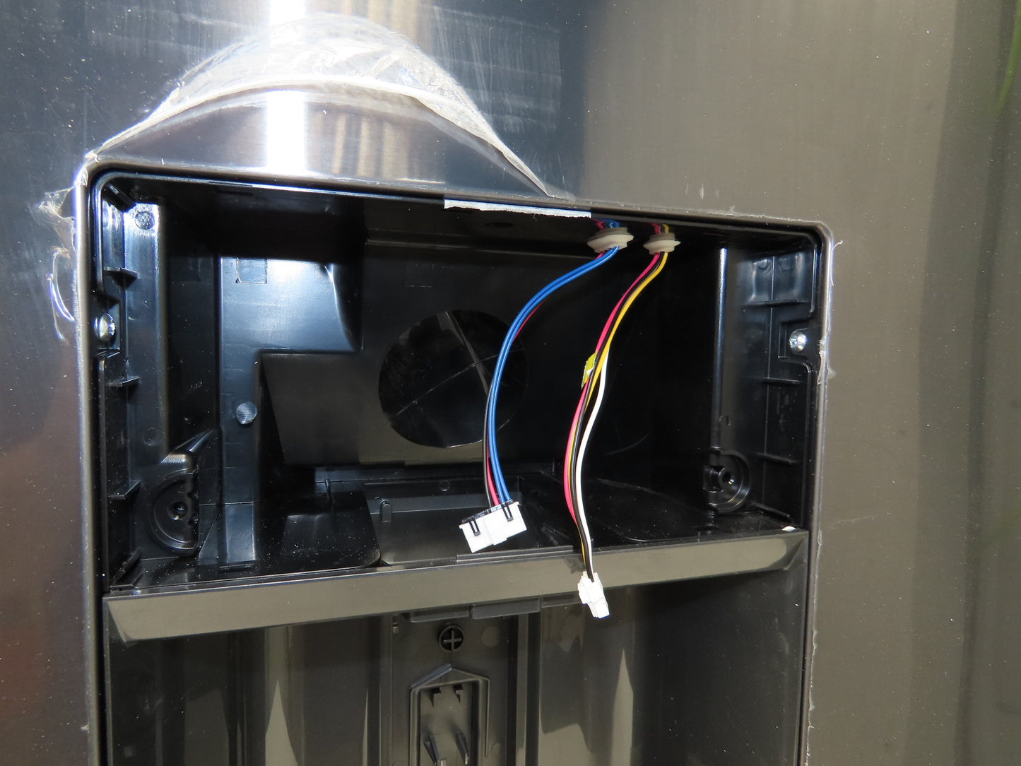 5304530762 Electrolux Left Refrigerator Door Black Stainless Ice Dispenser