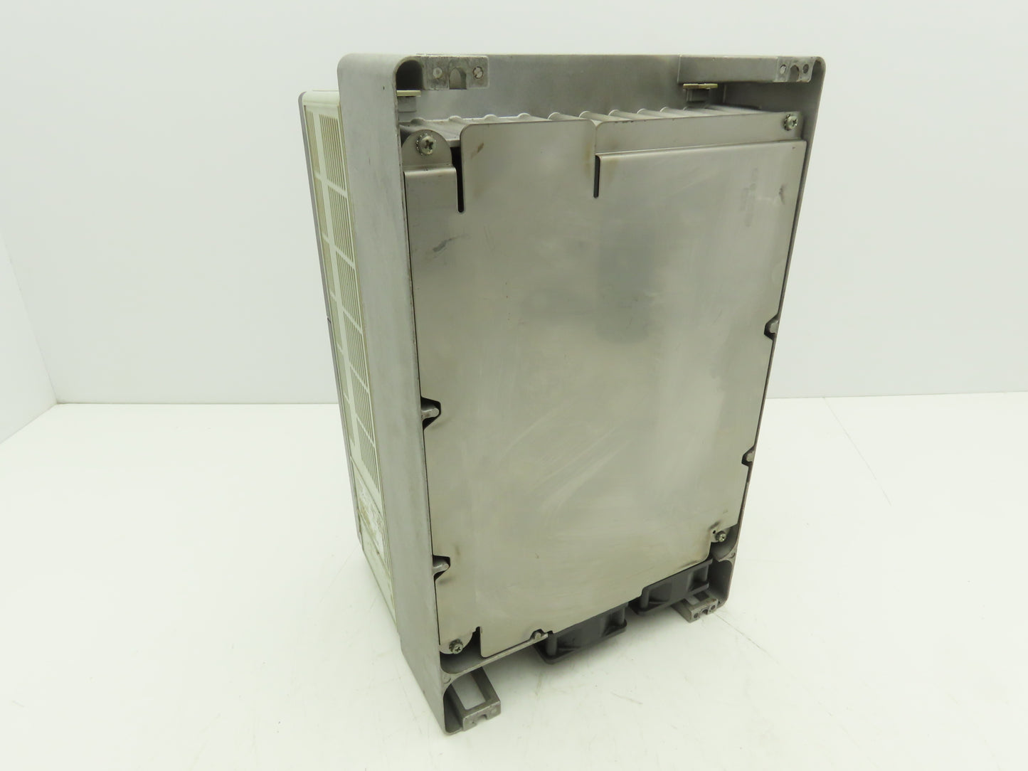 Allen Bradley 20A D 027 A 0 AYNANNN PowerFlex 70 VFD 20Hp 480V 3Ph 20A Ser A
