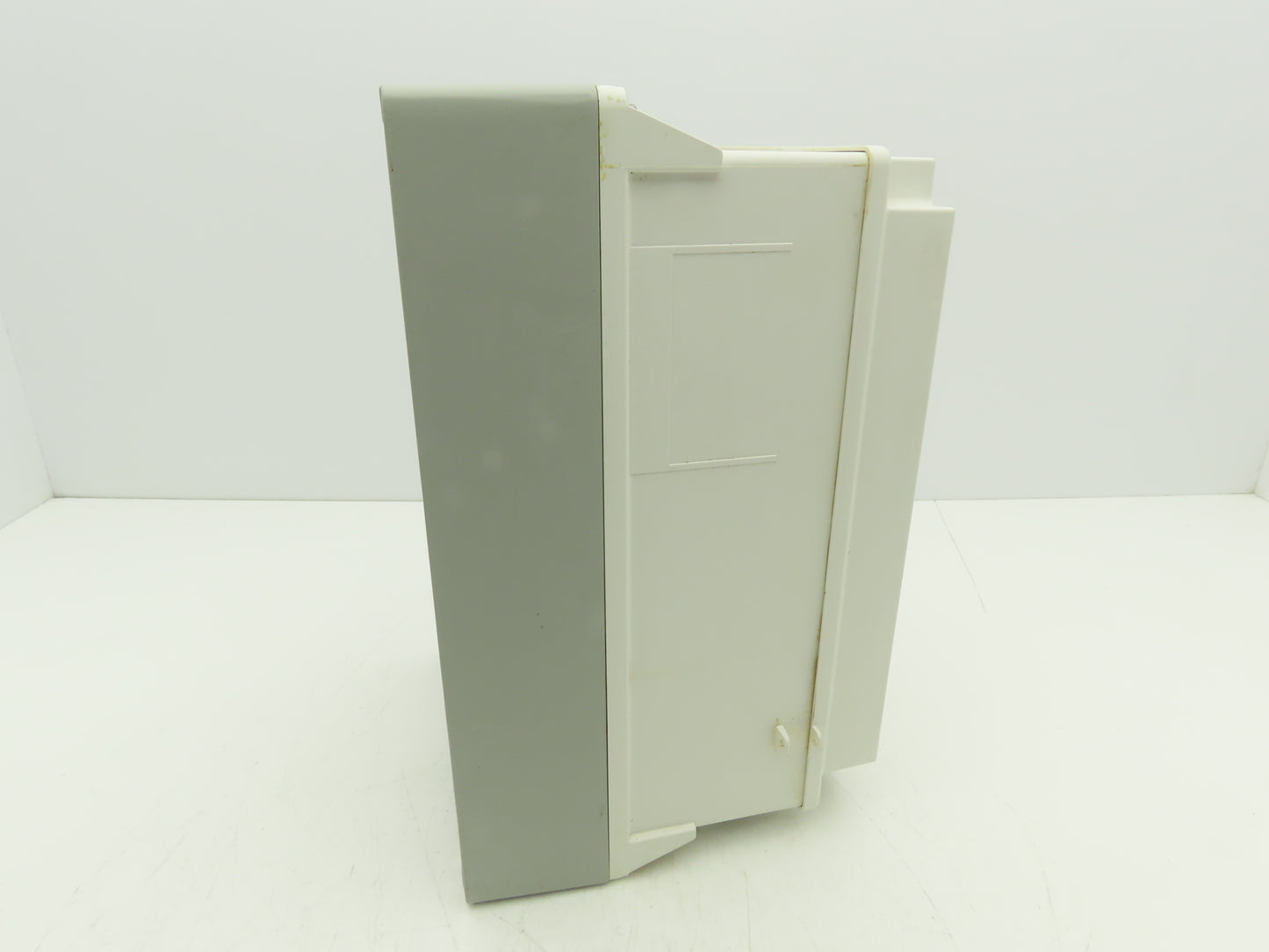 Allen Bradley 20AD040C3AYNANC0 PowerFlex 70 AC Drive 30Hp 480VAC 3Ph 40A Ser A