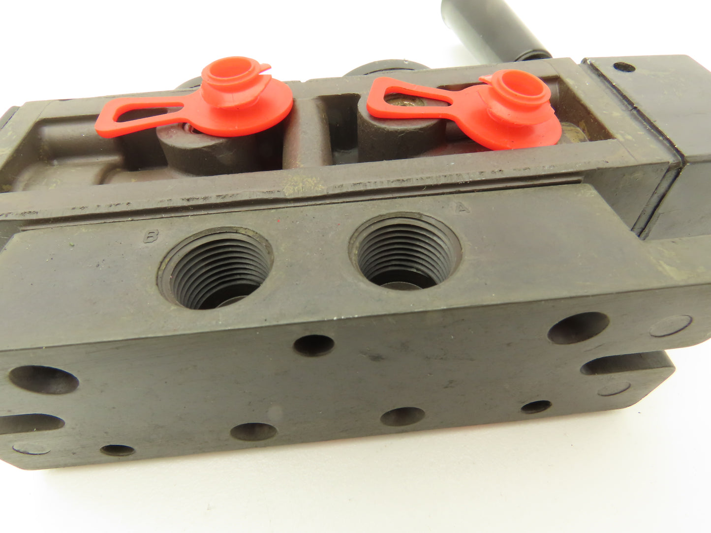 Aventics R431008498 TaskMaster Pneumatic Directional Valve 3-Pos Lever 200psi