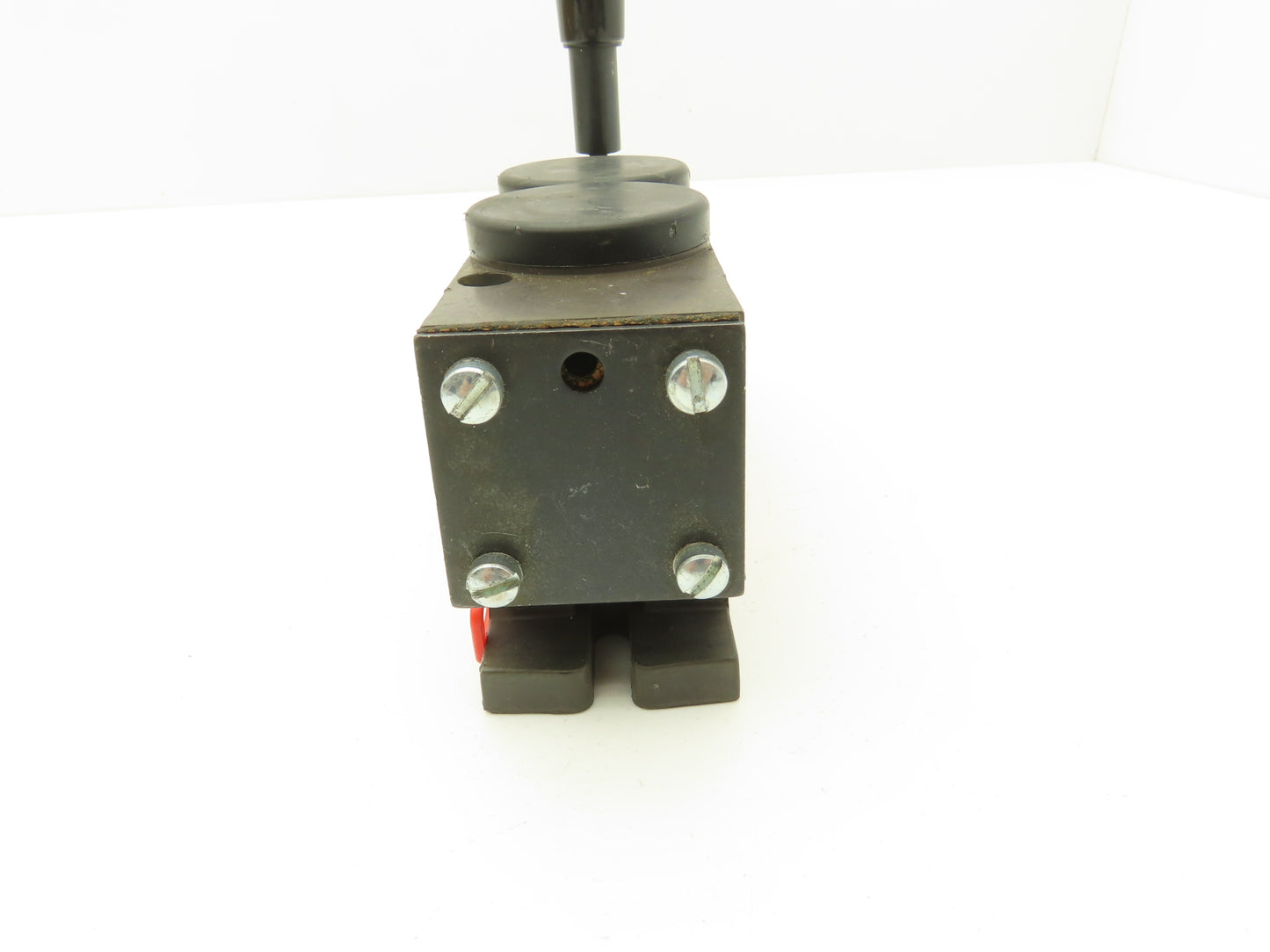 Aventics R431008498 TaskMaster Pneumatic Directional Valve 3-Pos Lever 200psi