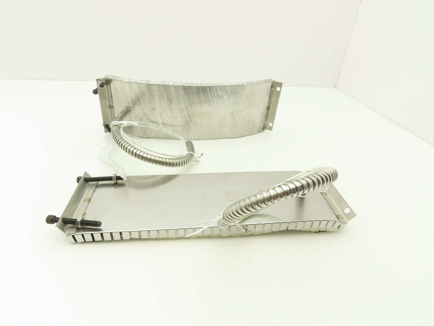 Big Chief BC11131B Ceramic Band Heater 4"W x 12"L 1500W 240V 2-Wire  Lot of 2