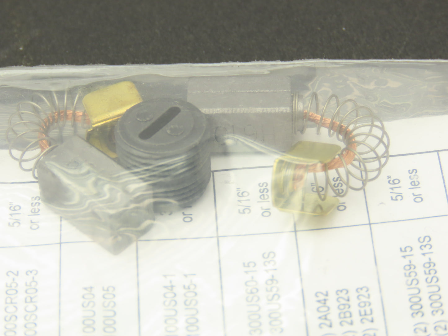 Vibco BK-007 SCR-200 Industrial Vibrator Carbon Brush Kit H610