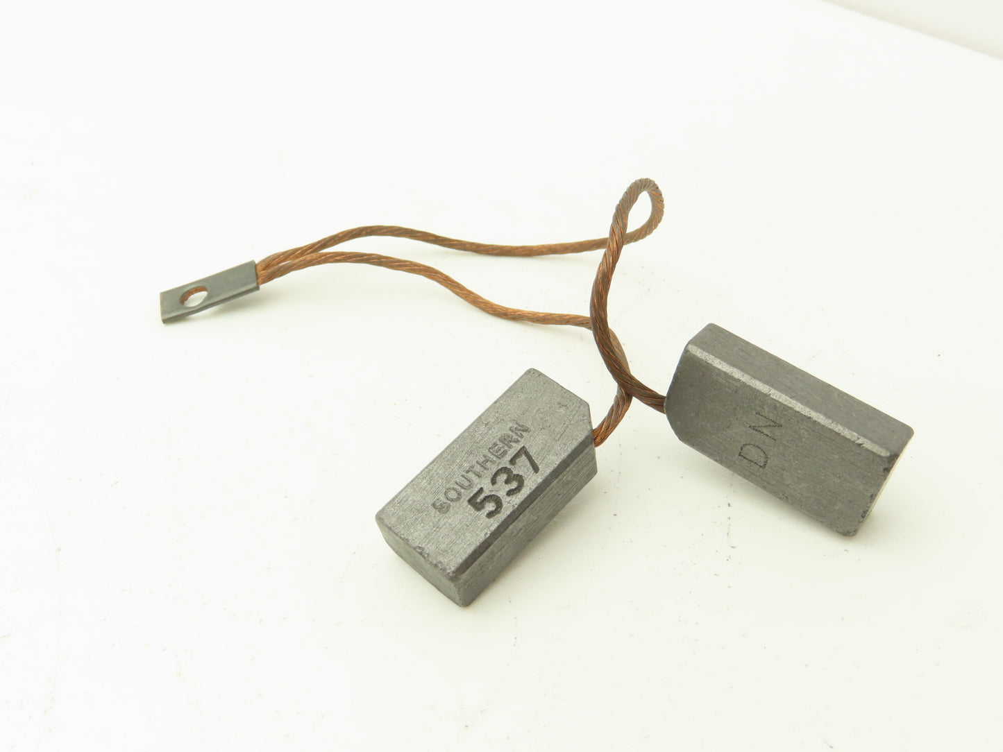 Southern 537 DC Motor Carbon Brush 3/8"x 5/8"x 1-1/4" Lot of 6 Pairs