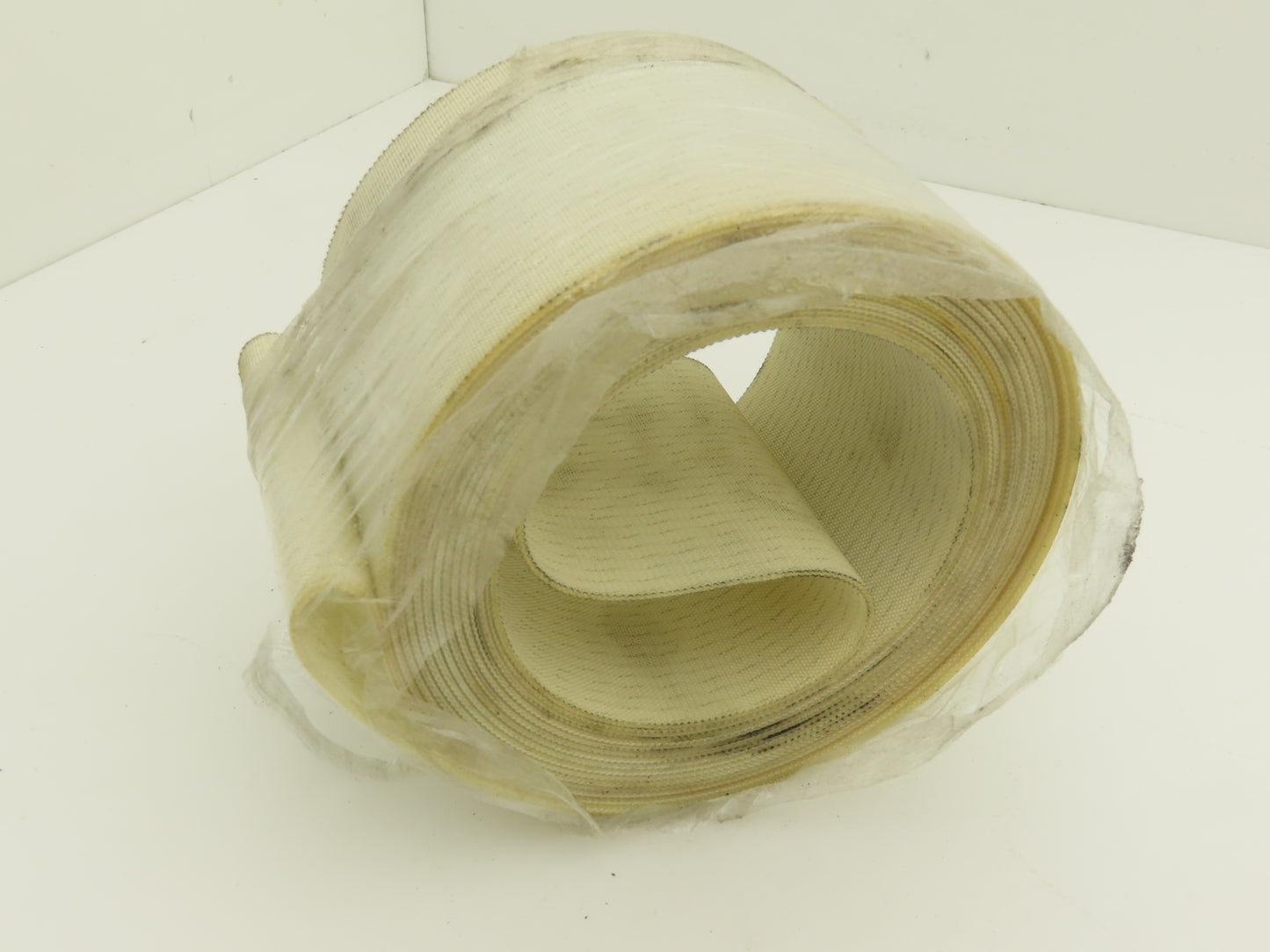 Thermoplastic Conveyor Belt 90mm x 5530mm Endless White 217.75"L